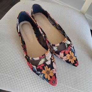 Fall floral flats - US size 9